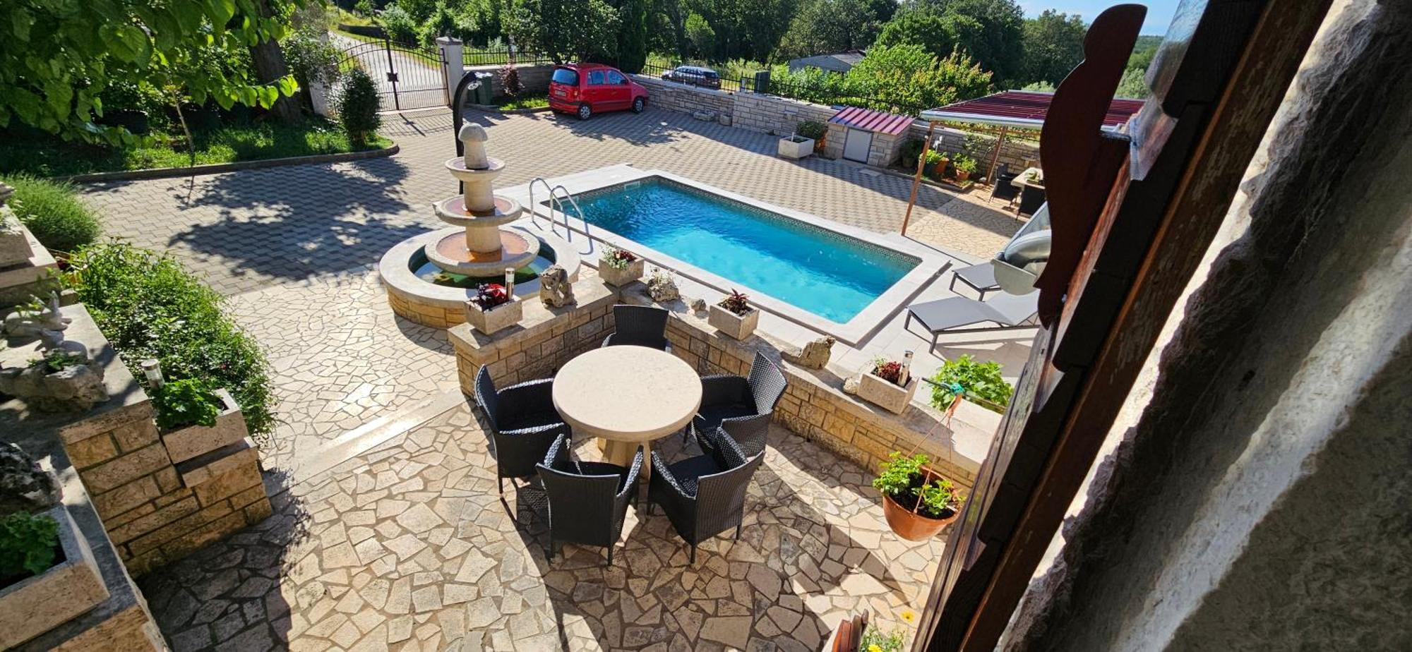 Apartments Vesna With Pool - New! Sveti Lovreč Pazenatički Pokoj fotografie
